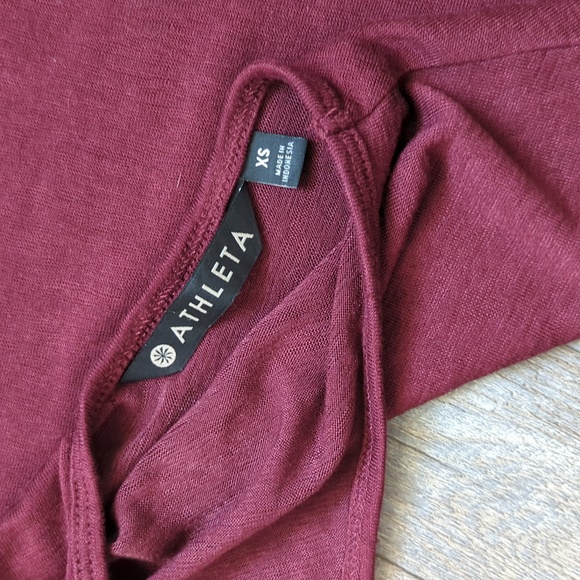 ATHLETA Wine Yoga Top - Picture 4 of 5